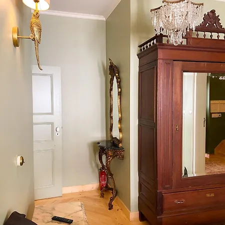 Modern Belle Epoque Apartment Lisbon