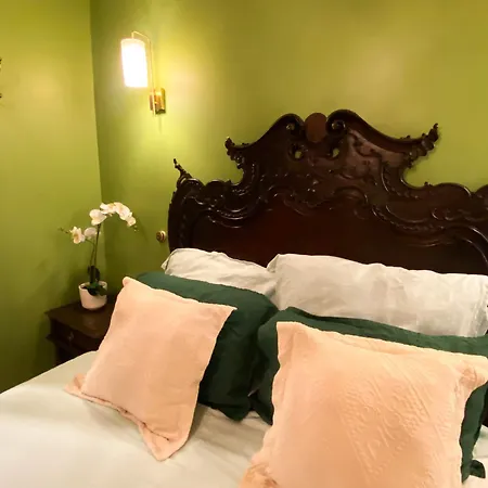 Modern Belle Epoque